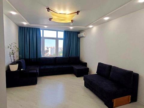 квартира за адресою Авіаконструктора Ігоря Сікорського вул. (Танкова), 4-В