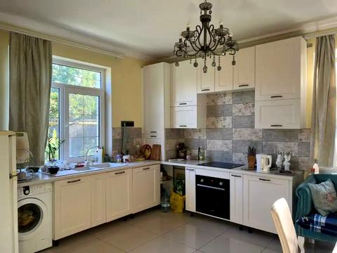 будинок за адресою Чаплинська вул.