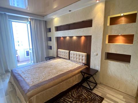 квартира за адресою Дніпровська набережна вул., 1-А