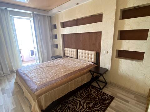 квартира за адресою Дніпровська набережна вул., 1-А