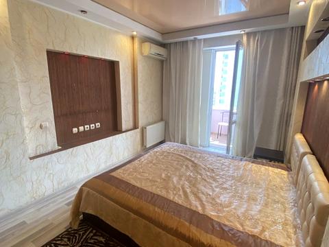 квартира за адресою Дніпровська набережна вул., 1-А