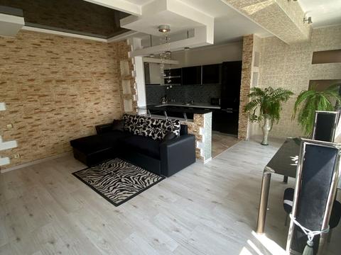 квартира за адресою Дніпровська набережна вул., 1-А