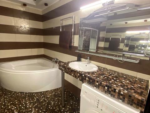 квартира за адресою Дніпровська набережна вул., 1-А