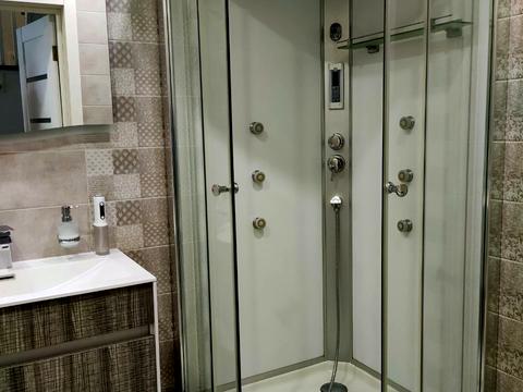 будинок за адресою с. Петропавлівська Борщагівка, Зелений гай, 45в