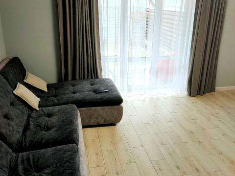 будинок за адресою с. Петропавлівська Борщагівка, Зелений гай, 45в