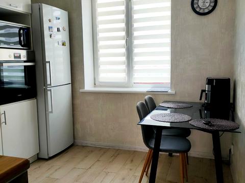 будинок за адресою с. Петропавлівська Борщагівка, Зелений гай, 45в