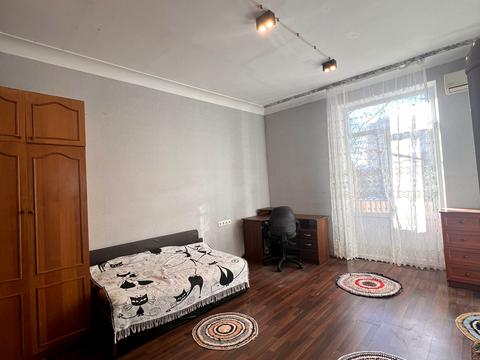 кімната за адресою Київ, Освіти вул., 18