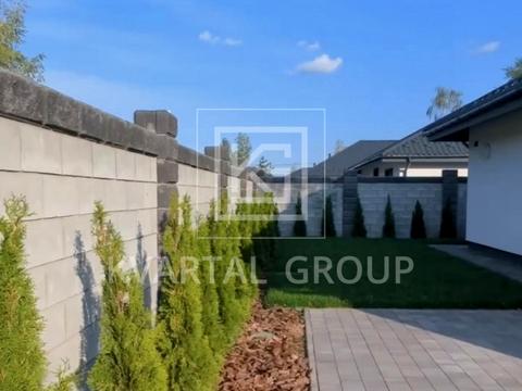 будинок за адресою Успішна