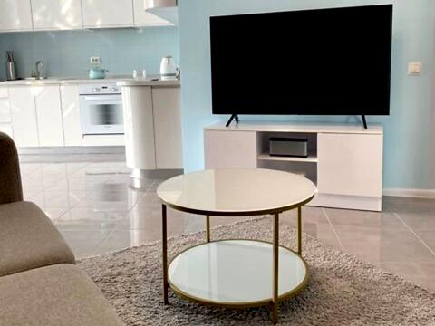 квартира за адресою Панаса Мирного вул., 1