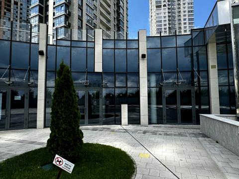 коммерческая по адресу Андрея Верхогляда ул. (Михайла Драгомирова), 17-В