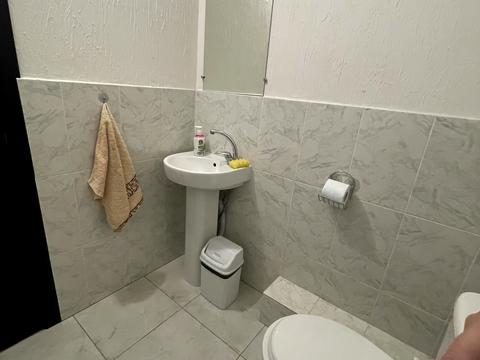 комерційна за адресою Святослава Ріхтера вул. (Щорса), 148