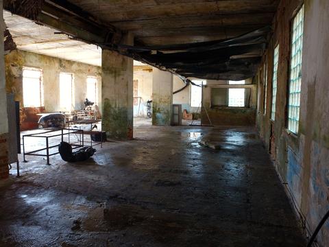 комерційна за адресою Степана Бандери вул., 14