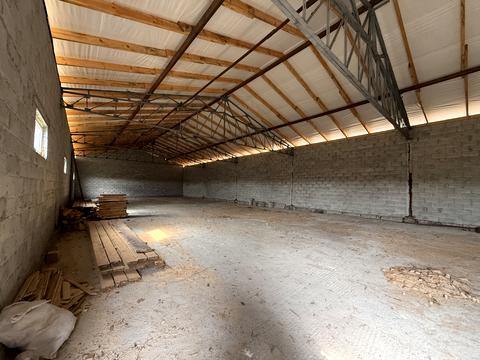 комерційна за адресою Коновальця, 78б