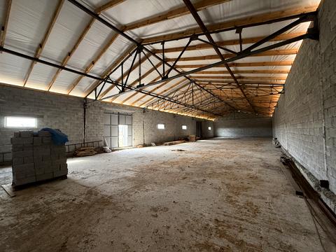 комерційна за адресою Коновальця, 78б