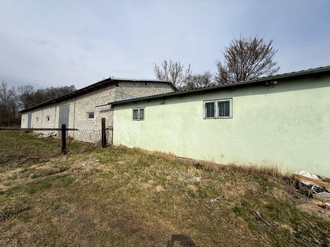 комерційна за адресою Коновальця, 78б