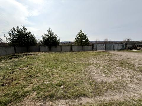 комерційна за адресою Коновальця, 78б