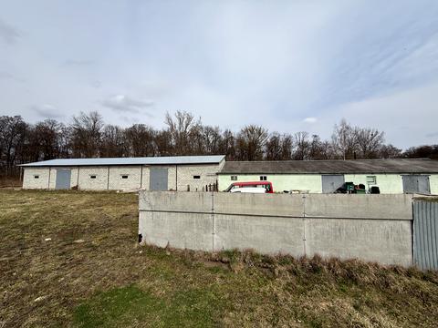 комерційна за адресою Коновальця, 78б