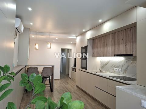 квартира за адресою Героїв Небесної Сотні просп., (Будинок 28)