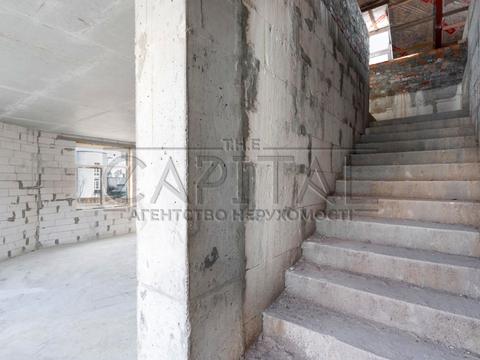 коммерческая по адресу Драгоманова ул., 21