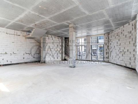 коммерческая по адресу Драгоманова ул., 21