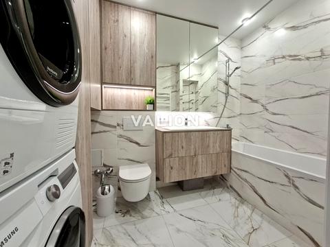 квартира по адресу Героев Небесной Сотни просп., (Будинок 28)