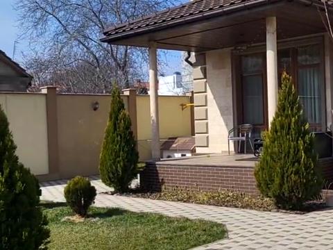 будинок за адресою Неделина