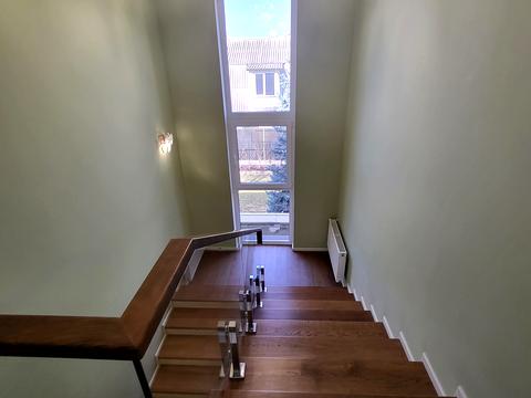 будинок за адресою Неделина