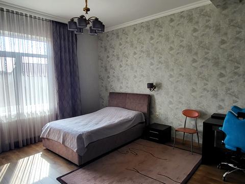 будинок за адресою Неделина