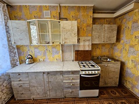 квартира за адресою Юрія Кондратюка вул. (Комунарівська), 3