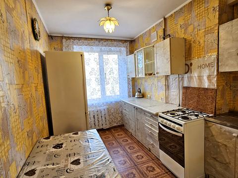 квартира за адресою Юрія Кондратюка вул. (Комунарівська), 3