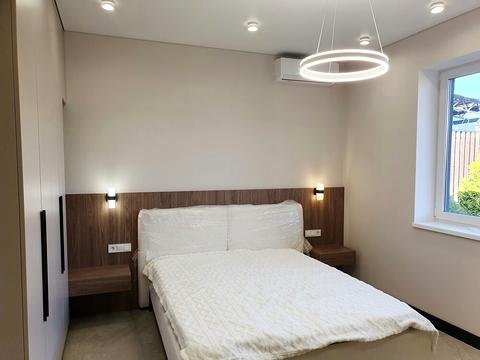 будинок за адресою Нова