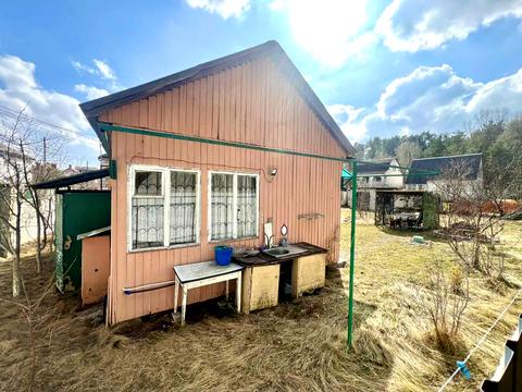 ділянка за адресою садова