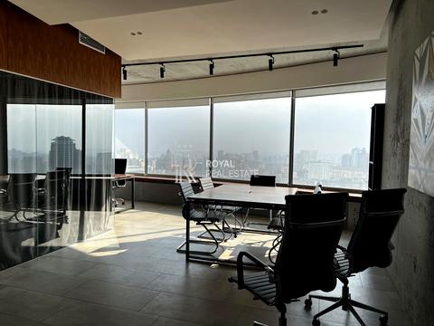 коммерческая по адресу Кловский спуск, 7a