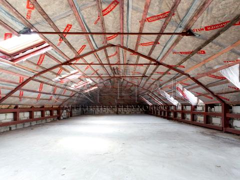 коммерческая по адресу Драгоманова ул., 21