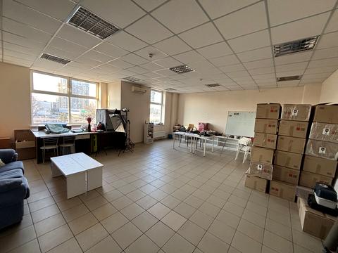 коммерческая по адресу Раисы Окипной ул., 4Б