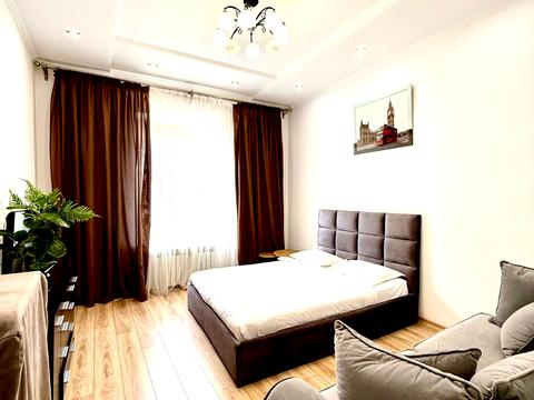 квартира за адресою Івана Тиктора вул., 8