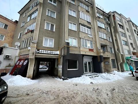 комерційна за адресою Джохара Дудаєва вул., 5