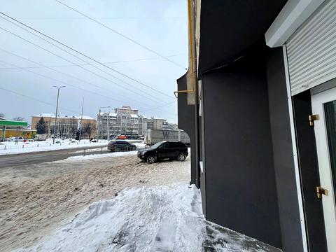 комерційна за адресою Джохара Дудаєва вул., 5