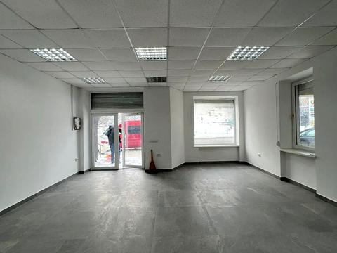 комерційна за адресою Джохара Дудаєва вул., 5