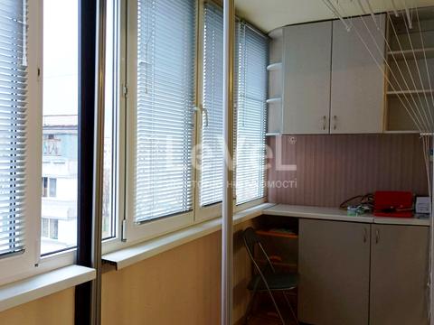 квартира за адресою Космонавта Поповича вул. (Космонавта Волкова), 8