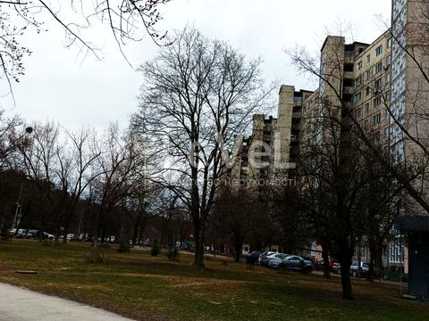 квартира за адресою Космонавта Поповича вул. (Космонавта Волкова), 8