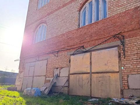 будинок за адресою Миру