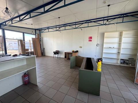 коммерческая по адресу Миколайчука ул., 2Б