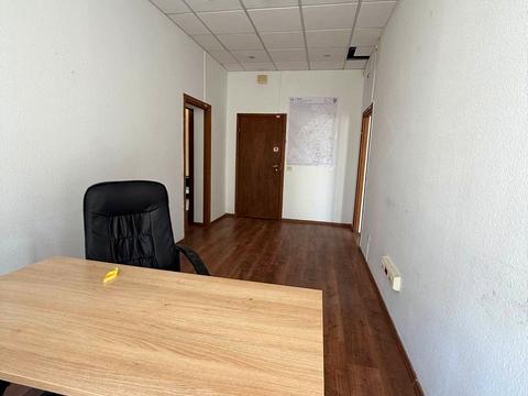 коммерческая по адресу Пекарская ул., 7