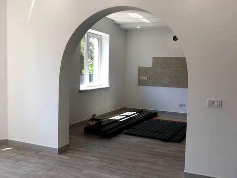 дом по адресу Грушевского ул.