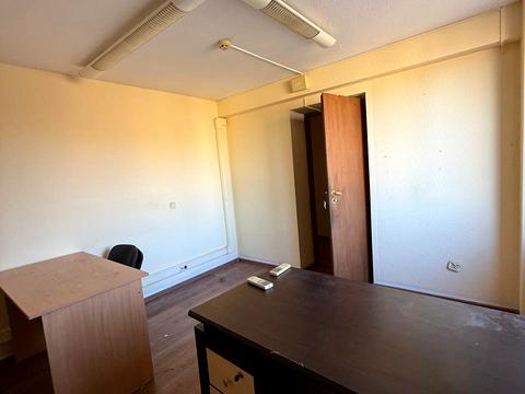 коммерческая по адресу Пекарская ул., 7