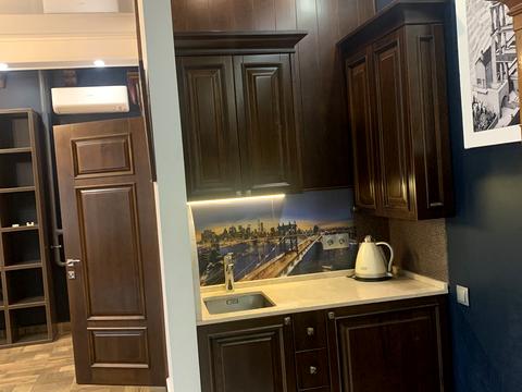 коммерческая по адресу Вацлава Гавела бульв. (Івана Лепсе), 6-В