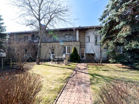 будинок за адресою Лугова вул.