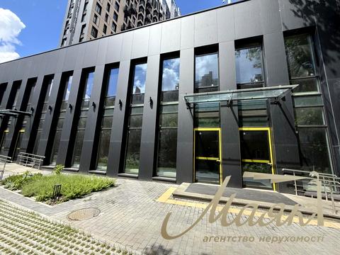 комерційна за адресою Василя Тютюнника вул. (Анрі Барбюса), 39/2