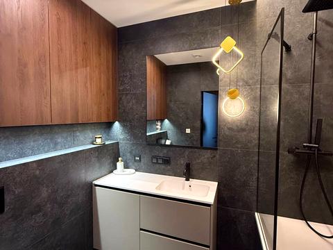 квартира за адресою Героїв Майдану вул., (Будинок 6)